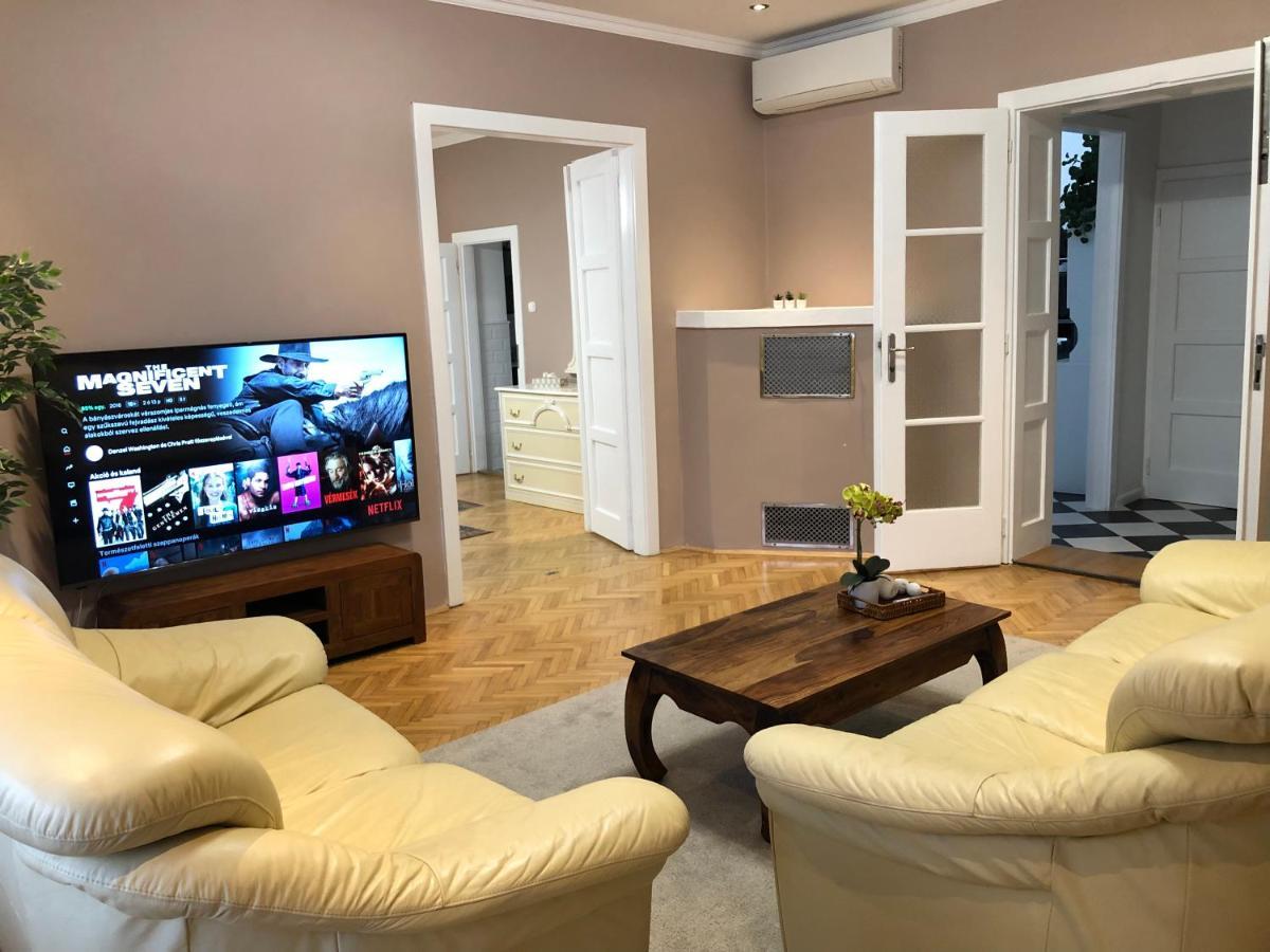 Margaréta Apartman Pécs Extérieur photo